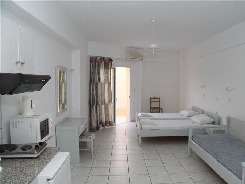 Evelin Hotel Platanias Extérieur photo